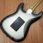 Squier FSR Stratocaster Affinity in Silverburst - Image 4